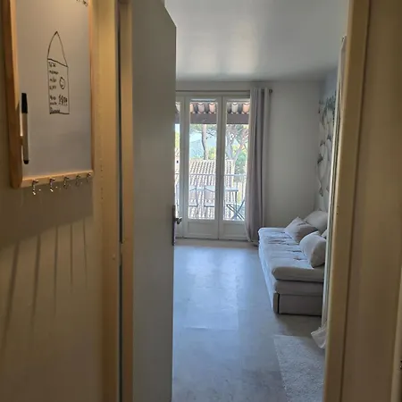 Charming Air-conditioned With Sea View Saint-Cyr-sur-Mer